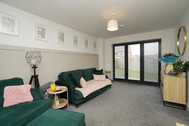 Photo 3 — Coteland Road, Ruskington, Sleaford