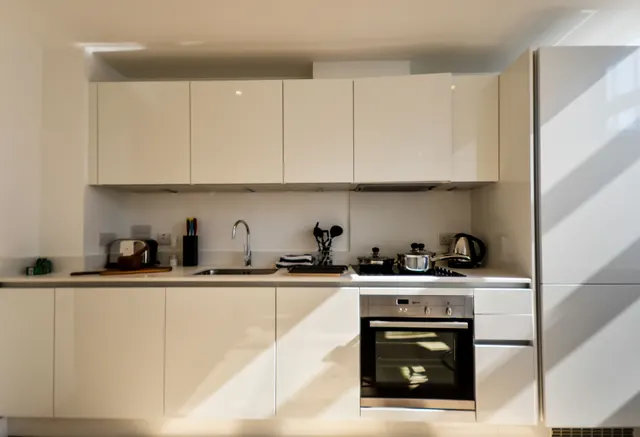 London, E14, photo 3