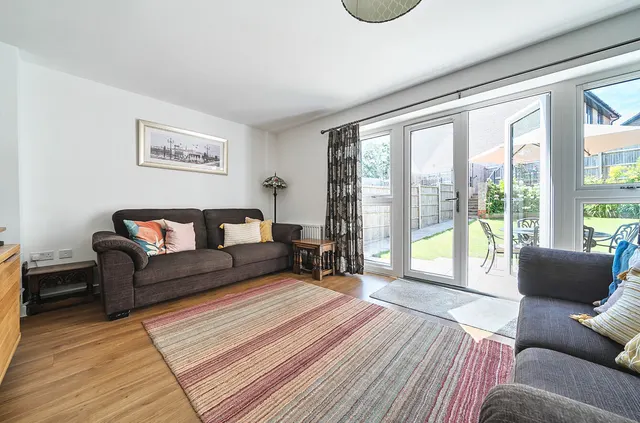 Brindley Road, Whiteley, PO15, photo 3