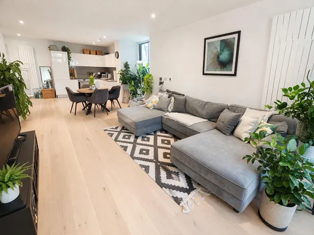 Flotilla House, Royal Wharf, E16, photo 1