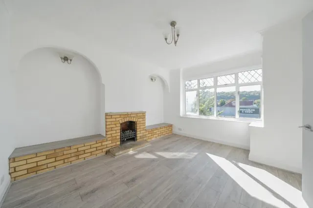 London Road, High Wycombe, HP11, photo 2