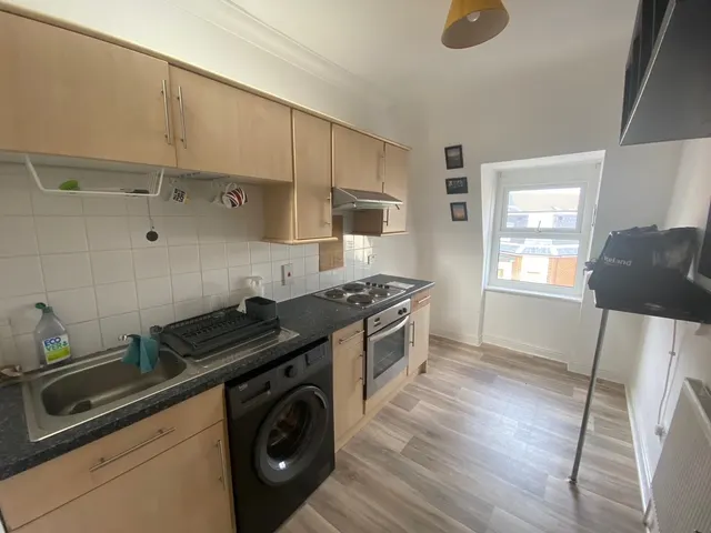 Alhambra Road, Southsea, PO4, photo 2