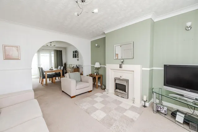 Norwood Road, West Denton Hall, photo 3