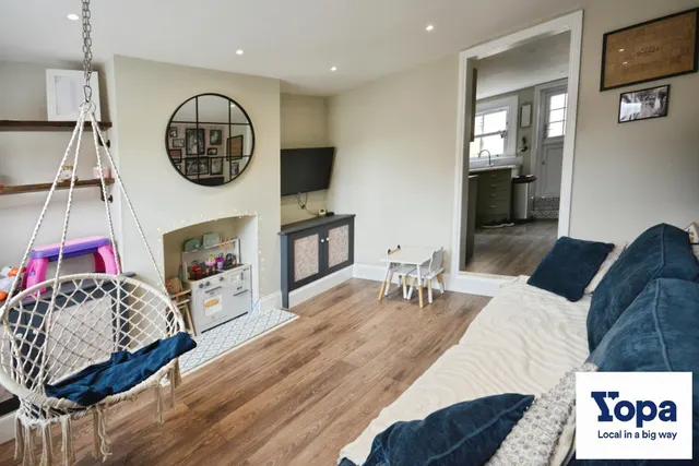 London Road, Welwyn, AL6, photo 2