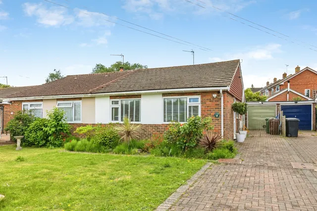 Greenacres, Westfield, Hastings, photo 1