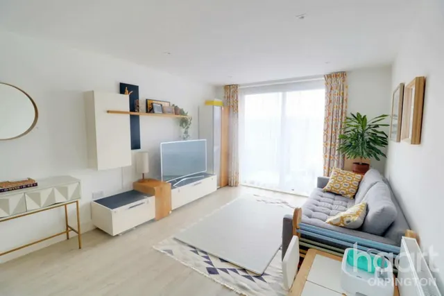 Homefield Rise, Orpington, BR6, photo 3