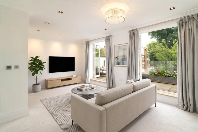 Egerton Drive, Isleworth, London, TW7 7EQ, photo 1
