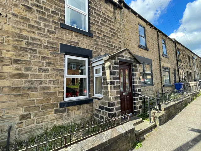 High Street, Worsbrough, Barnsley, S7..., photo 1