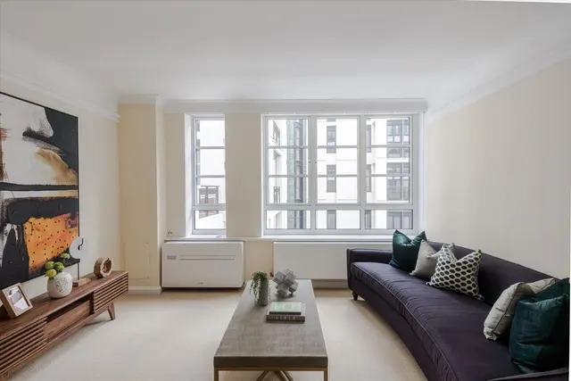 Clarges Street, Mayfair, W1J, photo 3