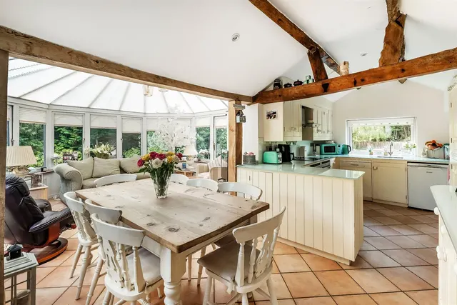 Lower Road, Bookham, KT23, photo 3