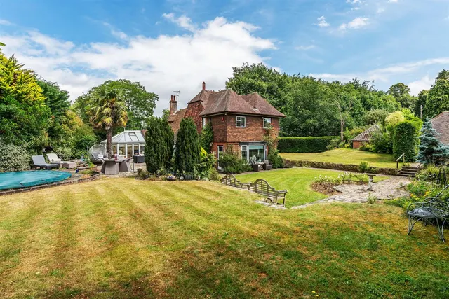Lower Road, Bookham, KT23, photo 2