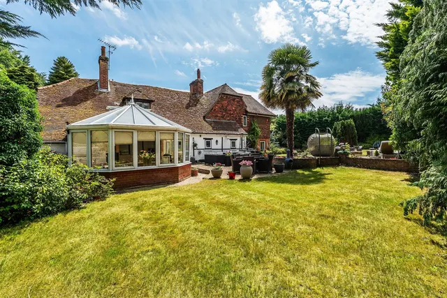 Lower Road, Bookham, KT23, photo 1