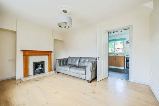 Marchwood Close, Nottingham, NG8, photo 3