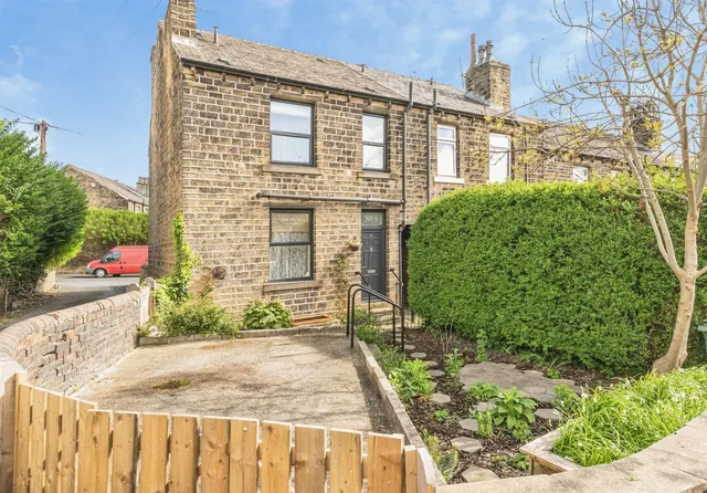 Tanfield Road, HUDDERSFIELD, photo 1