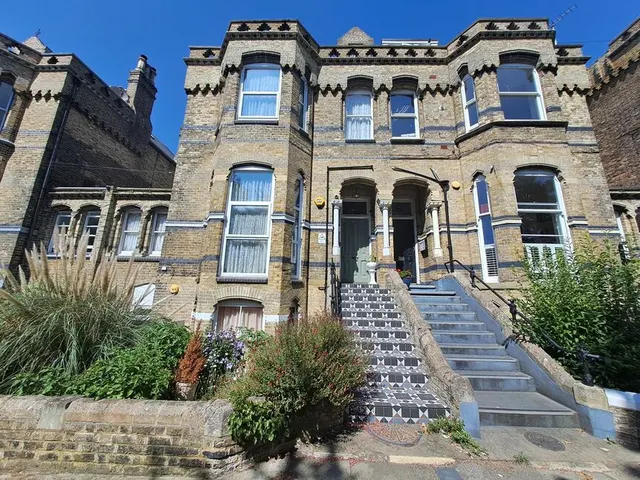 Clarendon Road, Margate, Kent, CT9, photo 1
