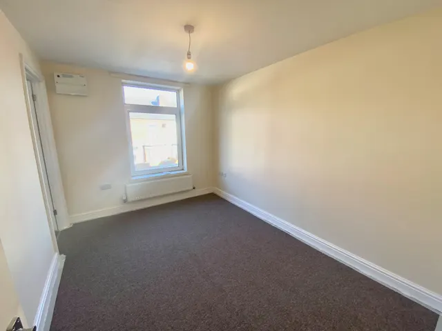 Nottingham Road, Ilkeston, DE7, photo 2