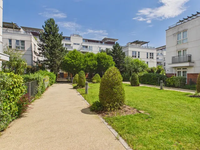 Woodford Road, Leicester, LE2, photo 3