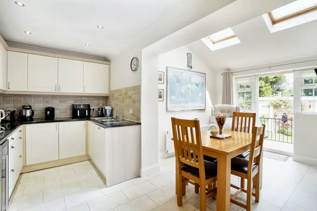 Photo 2 — North Drive, Beaconsfield, HP9