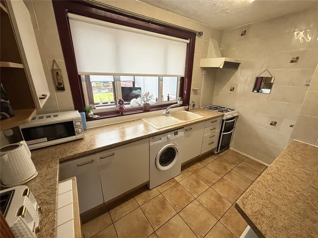 Photo 3 — Mariner Avenue, Camelon, Falkirk, Stirlingshire, FK1