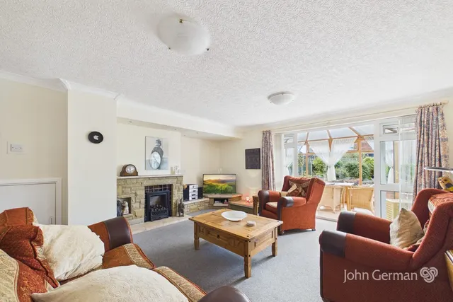 Darnford Close, Stafford, photo 3