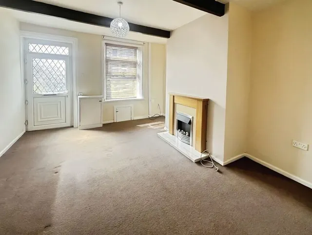 Photo 2 — New Road, Tintwistle, Derbyshire, SK13