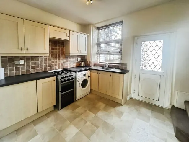 Photo 3 — New Road, Tintwistle, Derbyshire, SK13