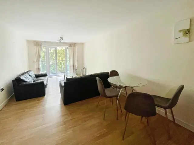 Orchard Place, Southampton, SO14, photo 2