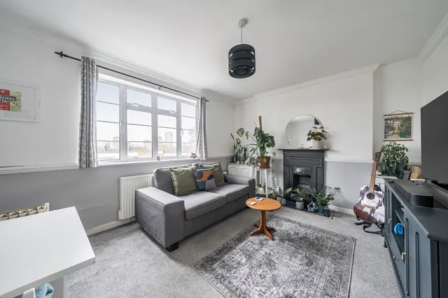 Dartmouth Grove, London, SE10, photo 1