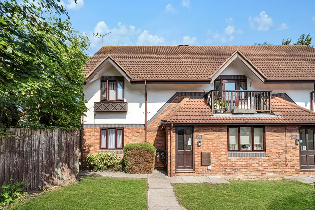 West Drayton, UB7, photo 2