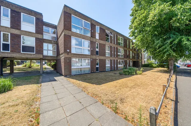 Longlands Road, Sidcup, DA15 7NB, photo 1