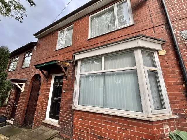 Harcourt Street, Oldham, OL1, photo 1