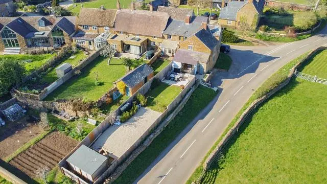 Mead Road, Banbury, OX15, photo 1