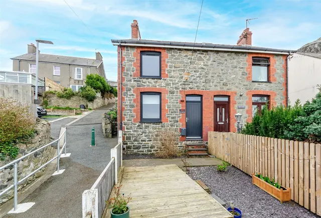 Chapel Street, Penmaenmawr, LL34, photo 1