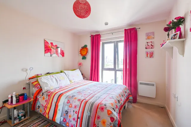 Photo 3 — Flat 24, May House, 3 Thomas Fyre Drive, London
