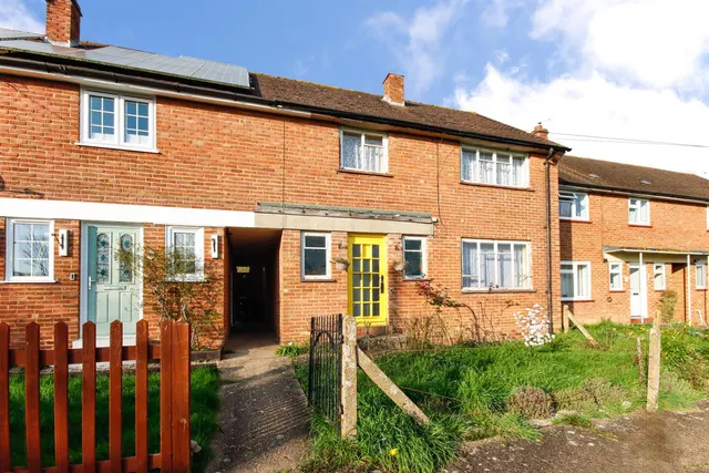 Mount Pleasant Road, Weald, photo 1