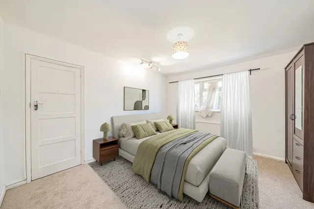 Grove Crescent, TW13, photo 3