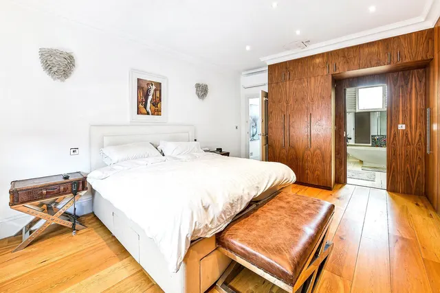 Kings Road, Chelsea, SW3, photo 1