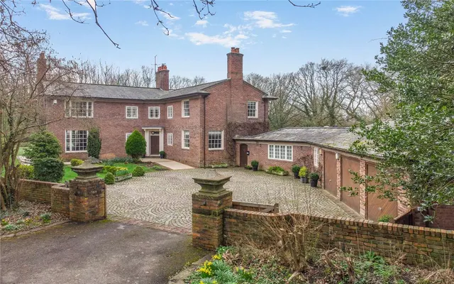Heath Lane, Willaston, Neston, CH64 1TR, photo 1