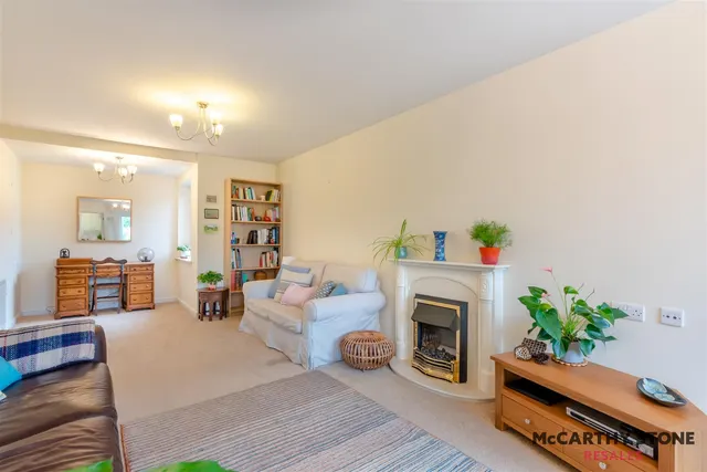 Western Avenue, Newbury, RG14, photo 3