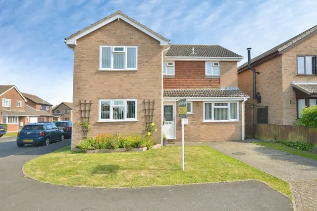 Gloucester Mews, New Romney, Kent, TN28, photo 1
