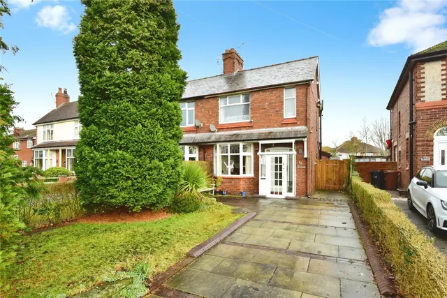 Colley Lane, SANDBACH, Cheshire, CW11, photo 1