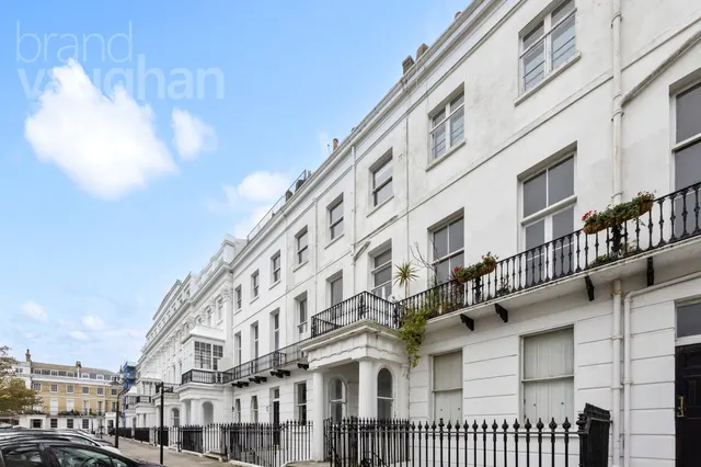 Sussex Square, Brighton, BN2, photo 1