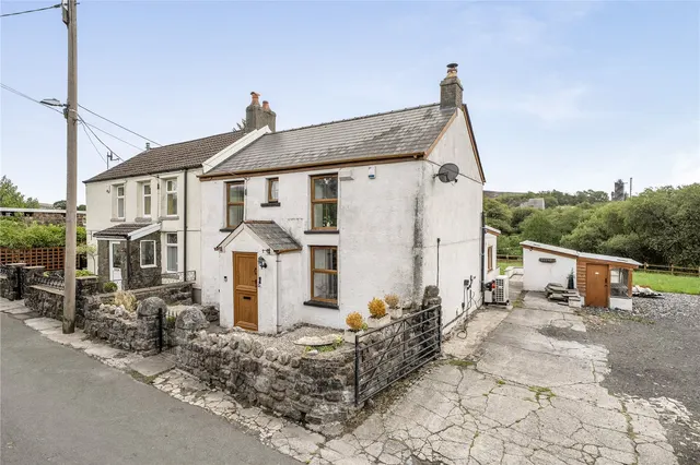Penderyn, Aberdare, Rhondda Cynon Taf, CF44 0YJ, photo 1