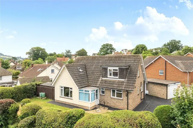 Balfours, Devon, EX10, photo 1
