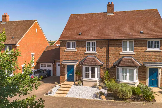 Goodearl Place, Princes Risborough, HP27, photo 1