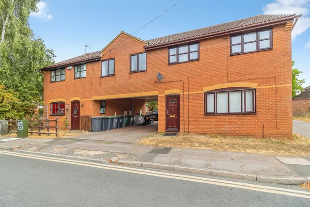 Brookes Road, Flitwick, Bedford, photo 1