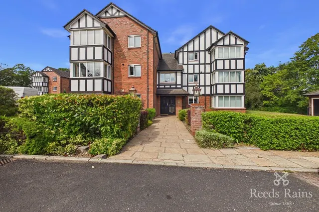Schools Hill, Cheadle, Greater Manchester, SK8, photo 1