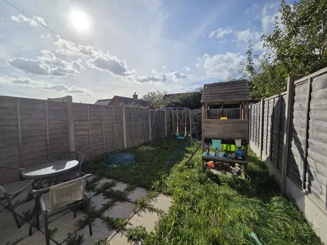 Highgate Lane, Goldthorpe, S63, photo 3