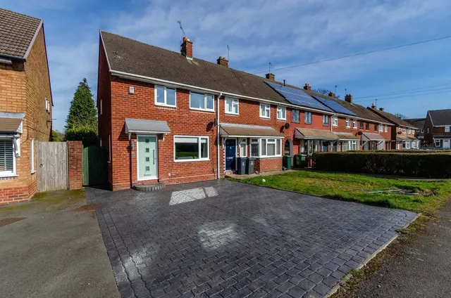 Glastonbury Crescent, Walsall, West Midlands, WS3, photo 1