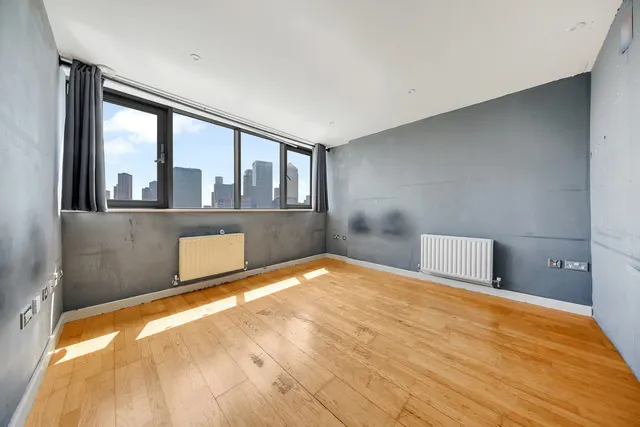 Photo 2 — Flat 71, 187 East India Dock Road, London, E14 0EF